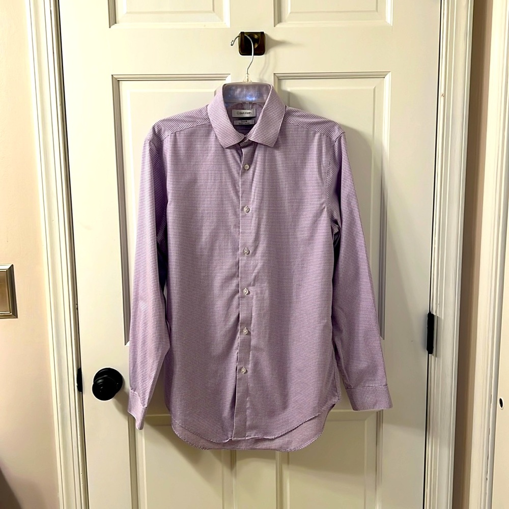 Slim Fit Men’s button down shirt bundle: Calvin Klein and Banana Republic